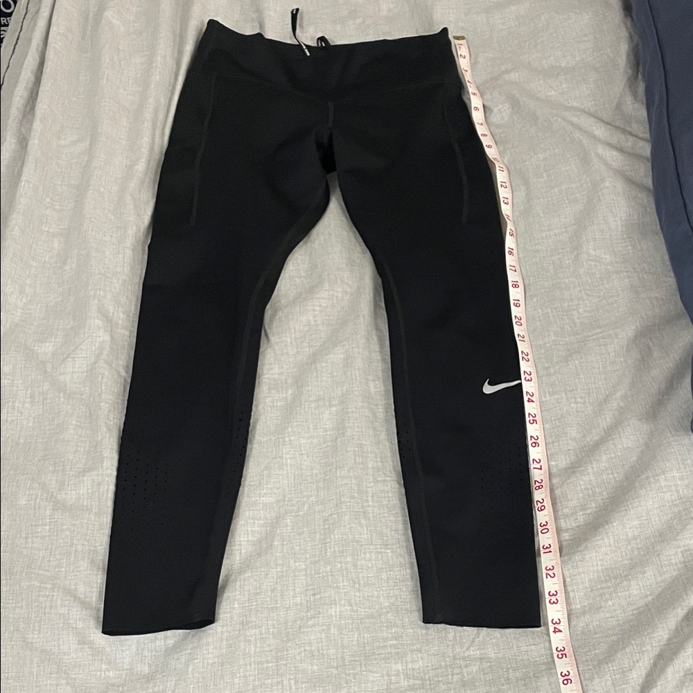 Nike Women’s Black Active Leggings